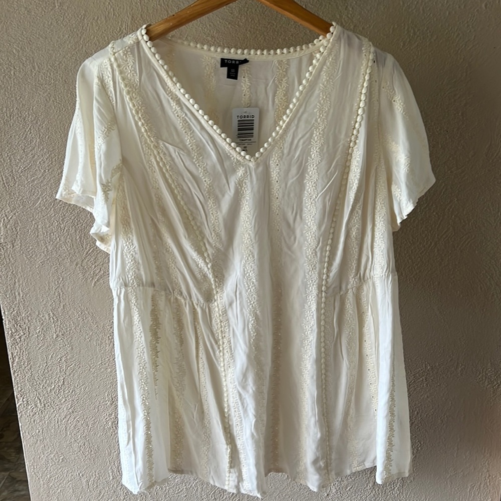 French Vanilla Floral Mexican Shirt